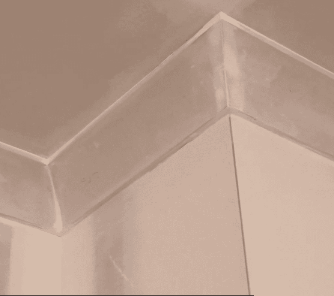 Cornice run clean into a corner
